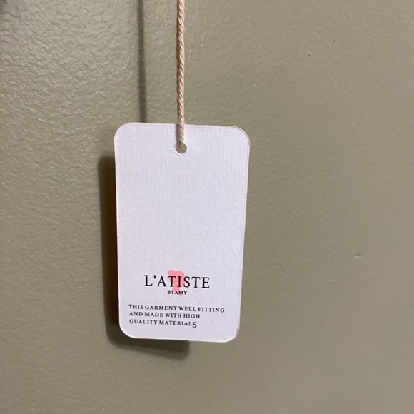 L’ Atiste Two Piece Lace Dress, Size L - Picture 8 of 8